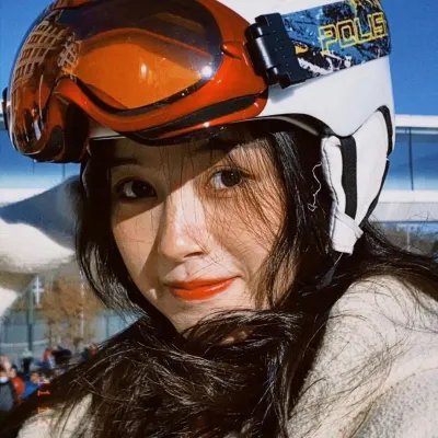战火中的女神